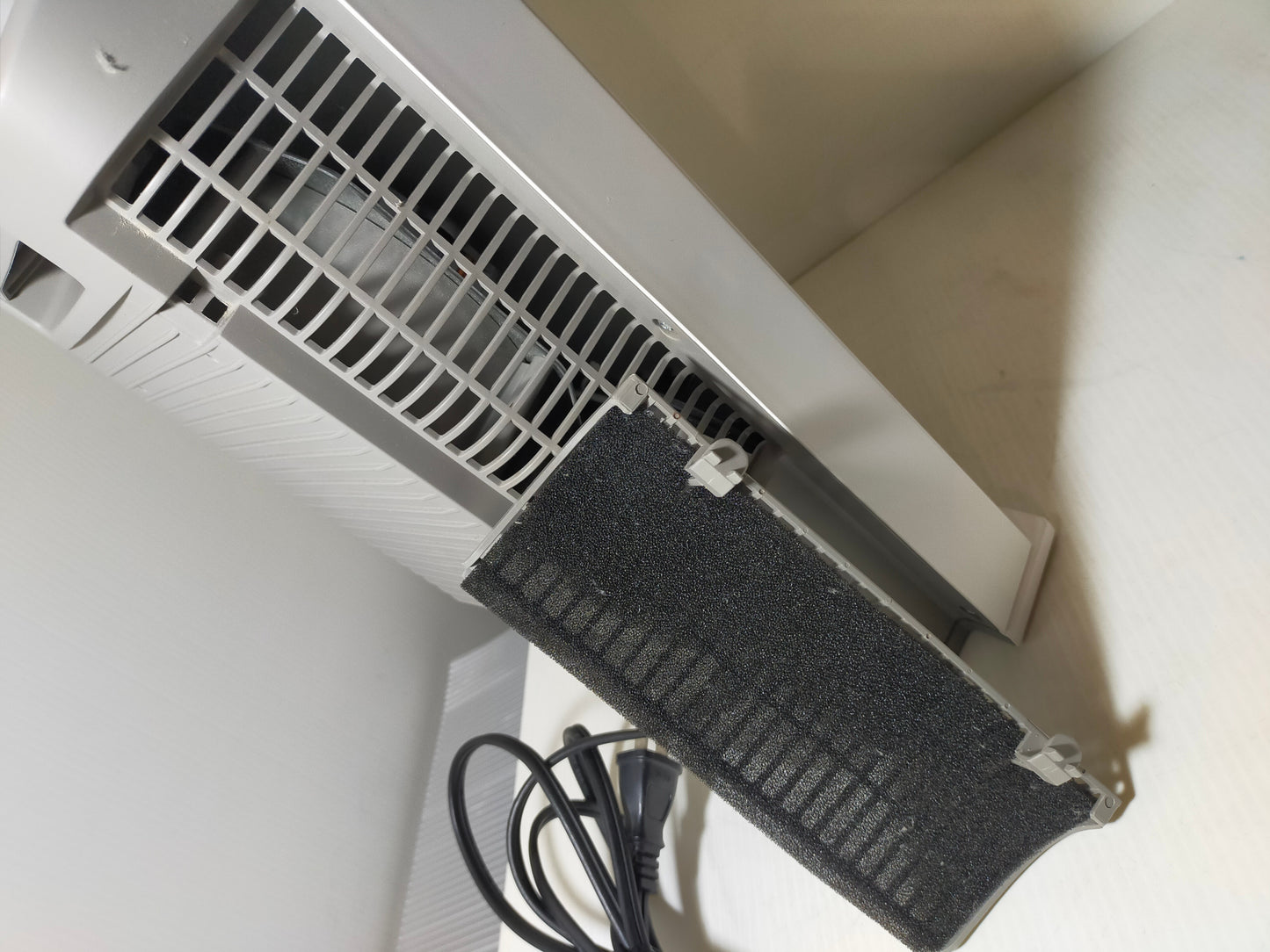 【サテライト】 セラミックヒーター 山善 DF-J121-W 

 2011年製